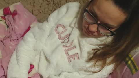 say meow and send tip  online show from 12.24.24