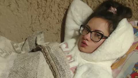 say meow and send tip  online show from 02.08.25