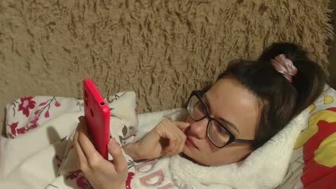 say meow and send tip  online show from 02.09.25