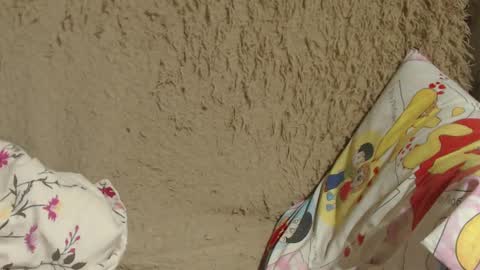 say meow and send tip  online show from 02.18.25