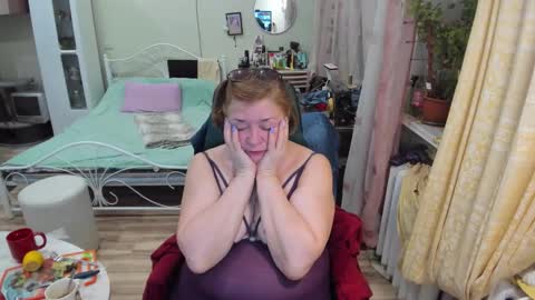 Snapshot of flowerlover8 chatting on 03.04.26 Flowerlower online show from 03.04.26