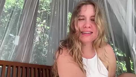 fluffy_bunnyxxx online show from 01.10.25