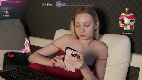 fluffy_cloude online show from 05.29.26
