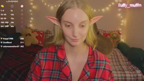 Snapshot of fluffy_muffin3 chatting on 12.30.24 Agatha online show from 12.30.24