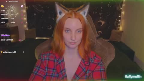 Snapshot of fluffy_muffin3 chatting on 02.09.25 Agatha online show from 02.09.25