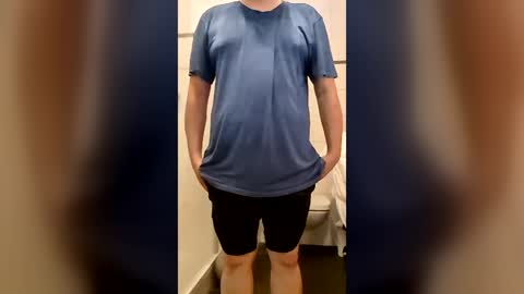 fluffybutt_ online show from 06.18.26