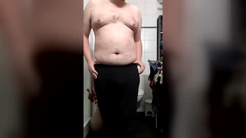 fluffybutt_ online show from 07.21.26