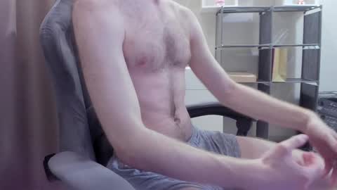 fluffycat  online show from 12.15.24