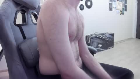 fluffycat  online show from 03.04.25