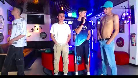 Snapshot of flyckers chatting on 02.26.26 flyckers online show from 02.26.26