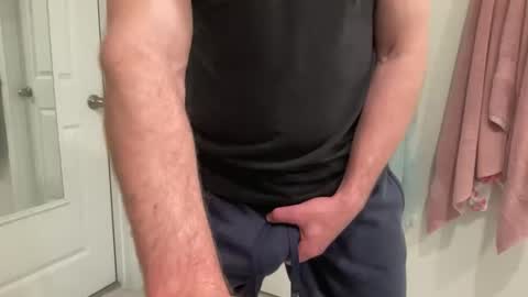 Snapshot of flyersguy84 chatting on 02.11.26 Average Joe online show from 02.11.26