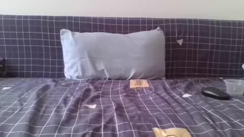 flylen online show from 12.17.25