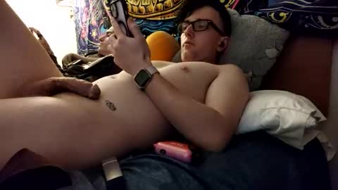 Femboyhunglikeahorse online show from 03.20.26