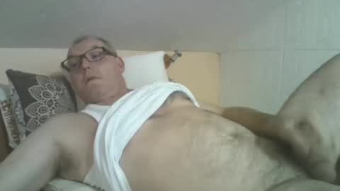 Fojtik online show from 10.19.25