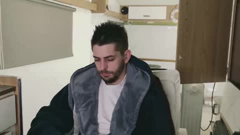 independent model online show from 02.11.26