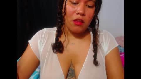 Snapshot of forbidden_games__ chatting on 10.18.25 emely and felix online show from 10.18.25