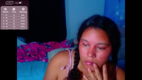 Snapshot of forbidden_games__ chatting on 11.30.25 emely and felix online show from 11.30.25