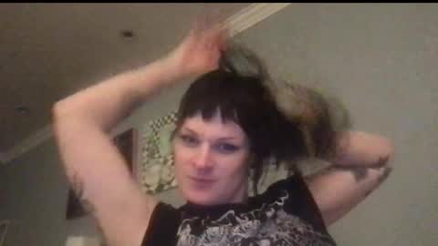 Snapshot of forthedolls chatting on 10.08.25 forthedolls online show from 10.08.25