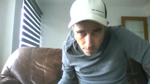 fouraide42 online show from 11.17.25