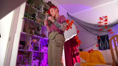 Snapshot of fox_and_dog chatting on 09.29.25 Senya subscribe to telegram channel online show from 09.29.25