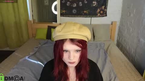 Snapshot of fox_cutee chatting on 08.04.26 Fox online show from 08.04.26