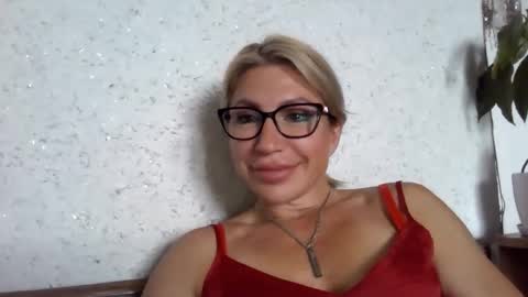 fox_red_lady7 online show from 05.29.26