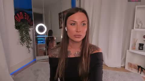 Snapshot of foxe_sailey chatting on 07.11.26 Fox love you online show from 07.11.26