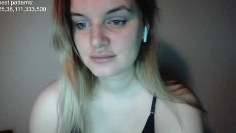 i am your baby Alien  online show from 02.23.25