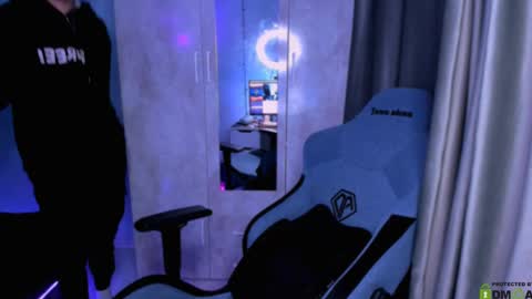 Snapshot of foxicfu chatting on 03.06.25 Foxicfu online show from 03.06.25