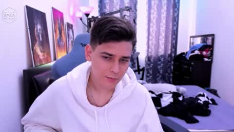 Snapshot of foxicfu chatting on 09.23.25 Foxicfu online show from 09.23.25