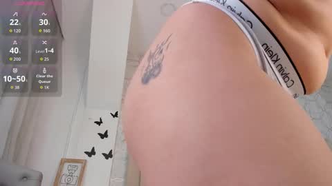 Foxy online show from 11.10.25