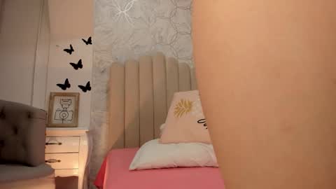 Foxy online show from 11.11.25