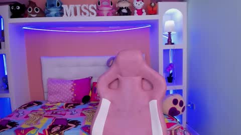 Miss Franshesca online show from 03.18.26