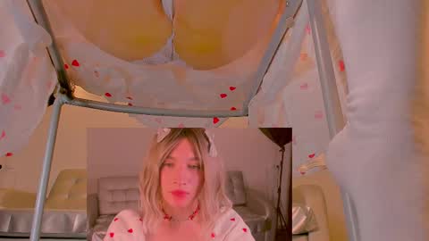 Sue online show from 02.10.25