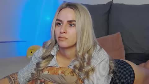 Foxy Kimmi online show from 04.21.26