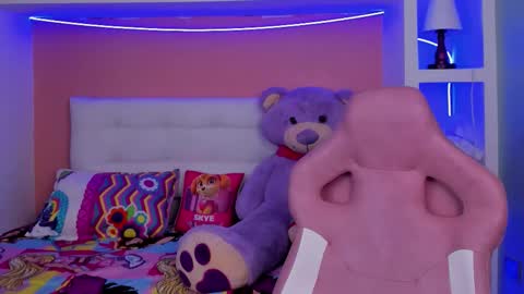 Loren online show from 03.14.26