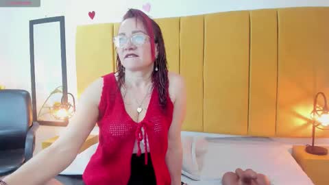 Foxy miilf online show from 03.05.26