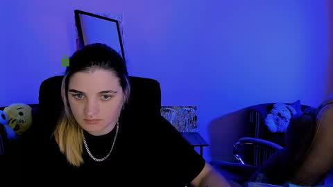 foxy_tease_ online show from 10.19.25