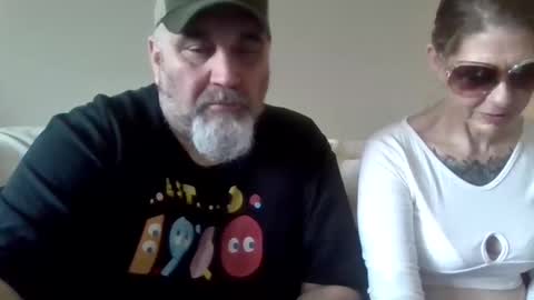 Snapshot of foxyfang chatting on 01.27.25 foxyfang online show from 01.27.25