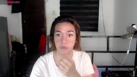 Snapshot of foxyinnocentstar chatting on 12.01.24 jenny online show from 12.01.24