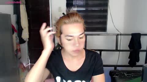 Snapshot of foxyinnocentstar chatting on 02.10.25 jenny online show from 02.10.25