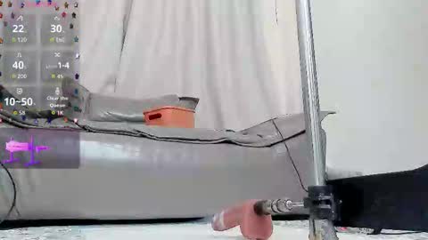 yiyi online show from 03.18.26