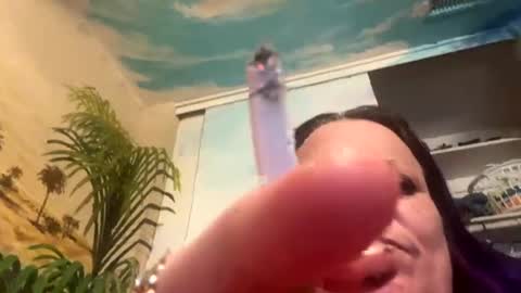 Snapshot of foxyladysback923 chatting on 01.24.25 foxyladysback923 online show from 01.24.25