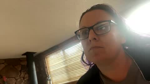 Snapshot of foxyladysback923 chatting on 02.27.25 foxyladysback923 online show from 02.27.25