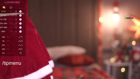 foxylovesyou online show from 12.25.24