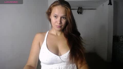 Snapshot of foxysweet08 chatting on 06.06.26 Dulce online show from 06.06.26
