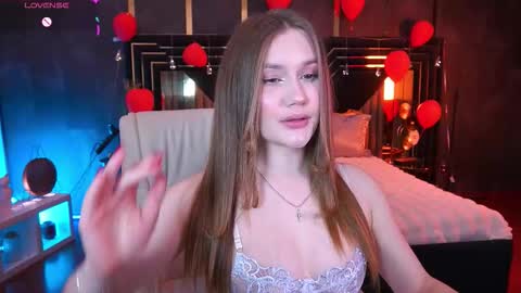 Snapshot of foxyykate chatting on 02.21.26 Kate online show from 02.21.26