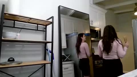 Angel online show from 09.25.25