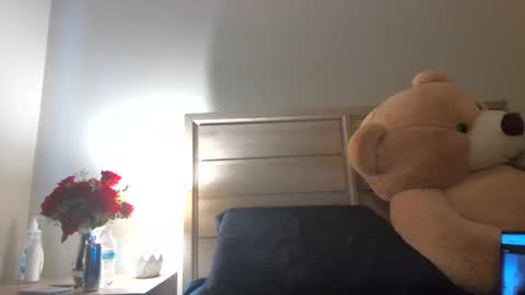 Angel online show from 04.13.26