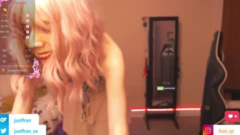 Snapshot of fran_qt chatting on 12.07.24 Fran online show from 12.07.24